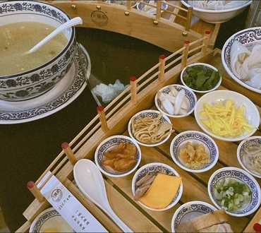 Top 5 Món Ăn Lệ Giang: Những Đặc Sản Bạn Cần Thử Khi Đến Với Thành Phố Cổ