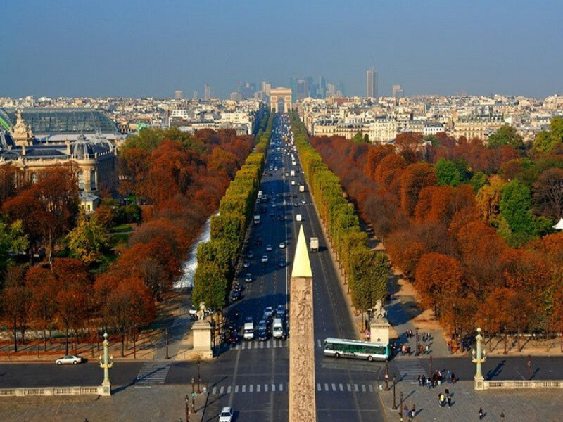 Đại lộ Champ Elysees