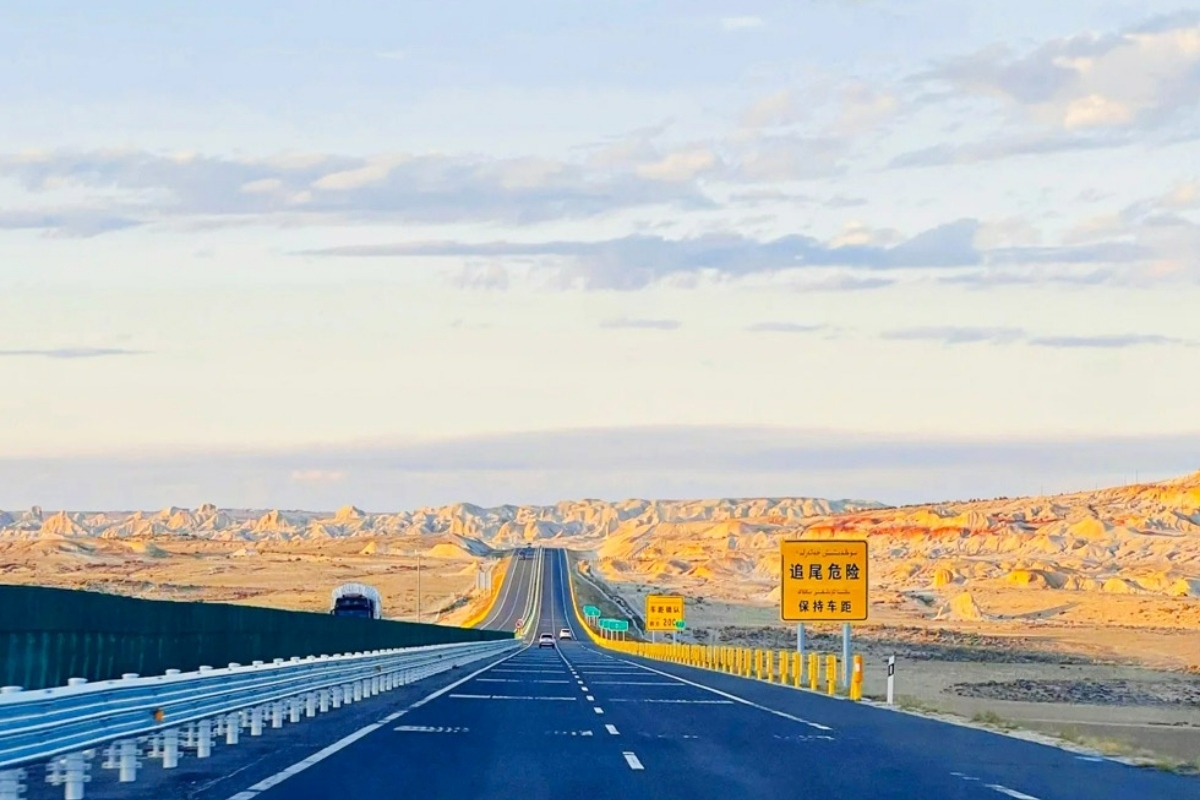 [2025] DU LỊCH TÂN CƯƠNG: HÀ NỘI - URUMQI - TURPAN - BURJIN - HEMU - KANAS 9N8Đ